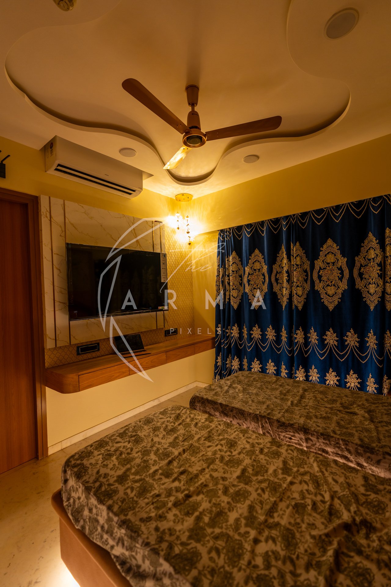 Real Estate - _DSC5956